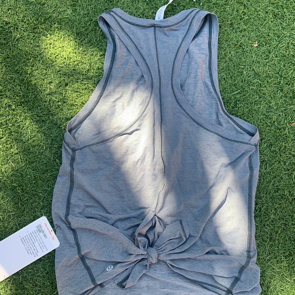 NWT Lululemon top